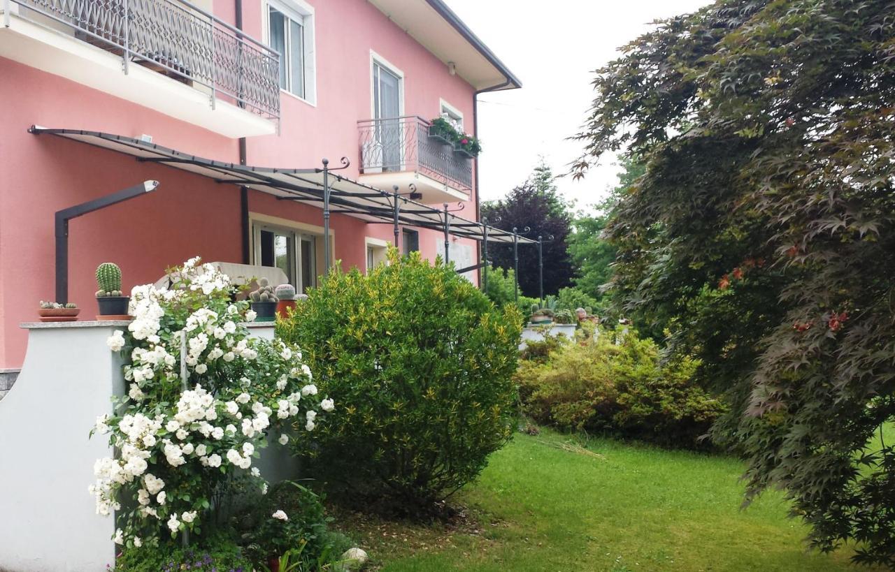 La Rosa Tra I Laghi B&B 메이나 외부 사진